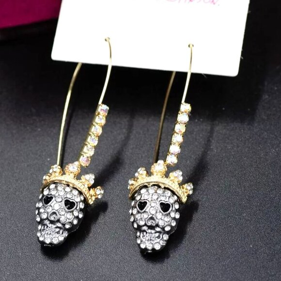 HALLOWEEN Betsey Johnson Crowned Skeleton Earrings - Picture 2 of 2